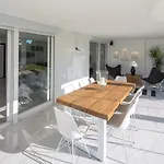 Family villa Altos Reales Marbella